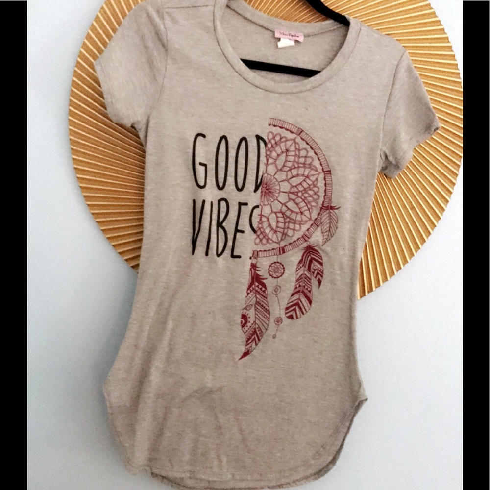 Good vibes tee